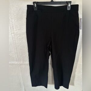 Chico's Black Ankle Cropped Pants